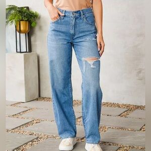 Levi's Baggy Dad Distressed Jeans